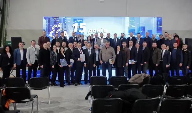 ELVORTI sveikina asociaciją „UkrAgroMash“ 15-ojo jubiliejaus proga